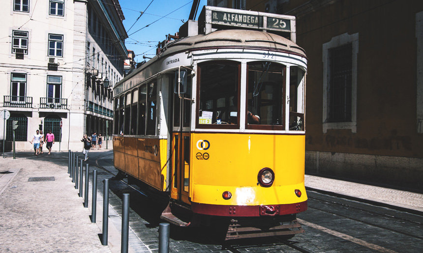 Lisabon tramvaj cislo 25